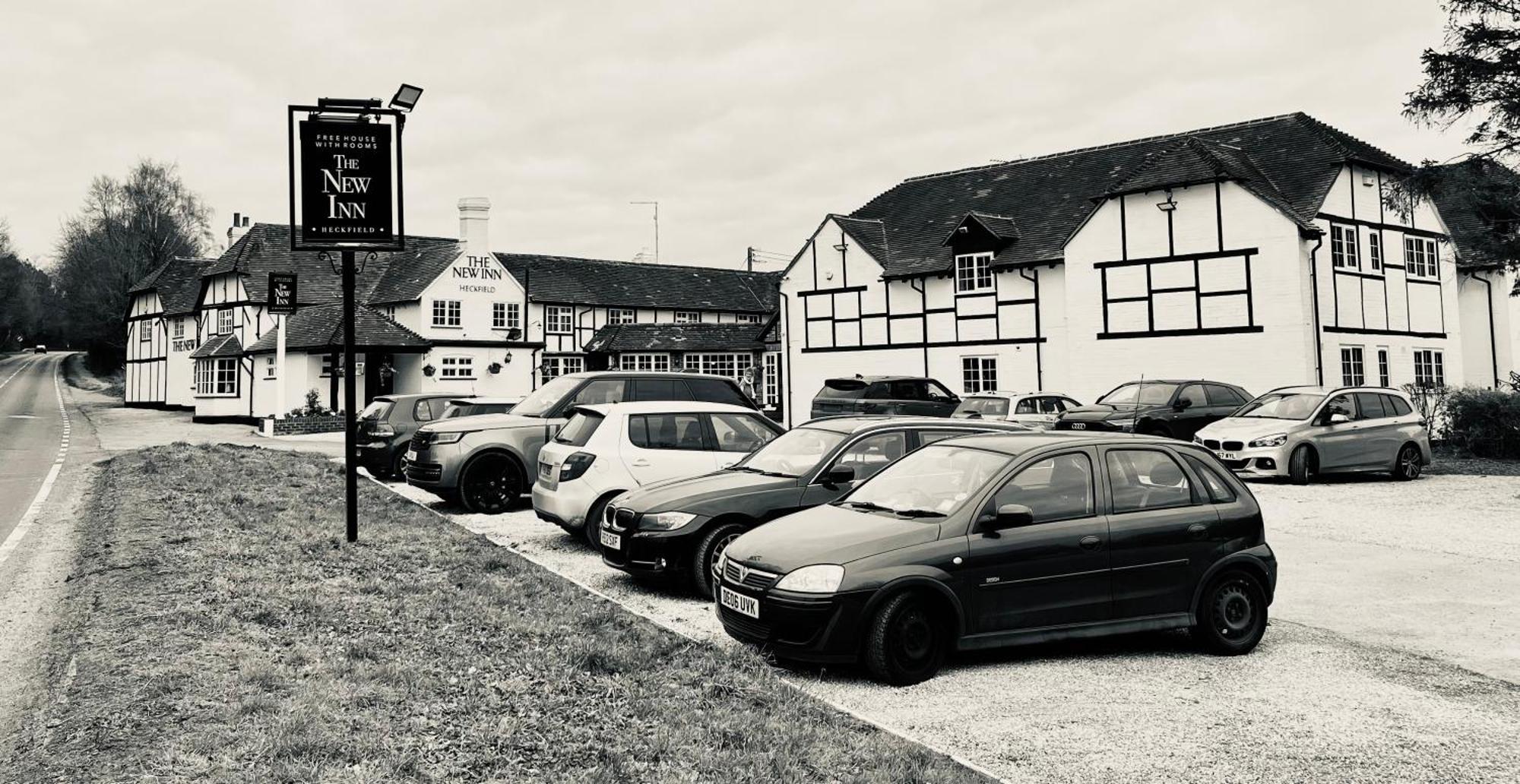 The New Inn Heckfield Hook  Exterior photo