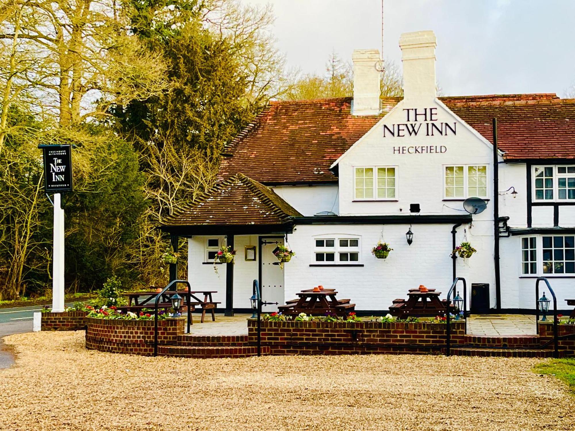 The New Inn Heckfield Hook  Exterior photo