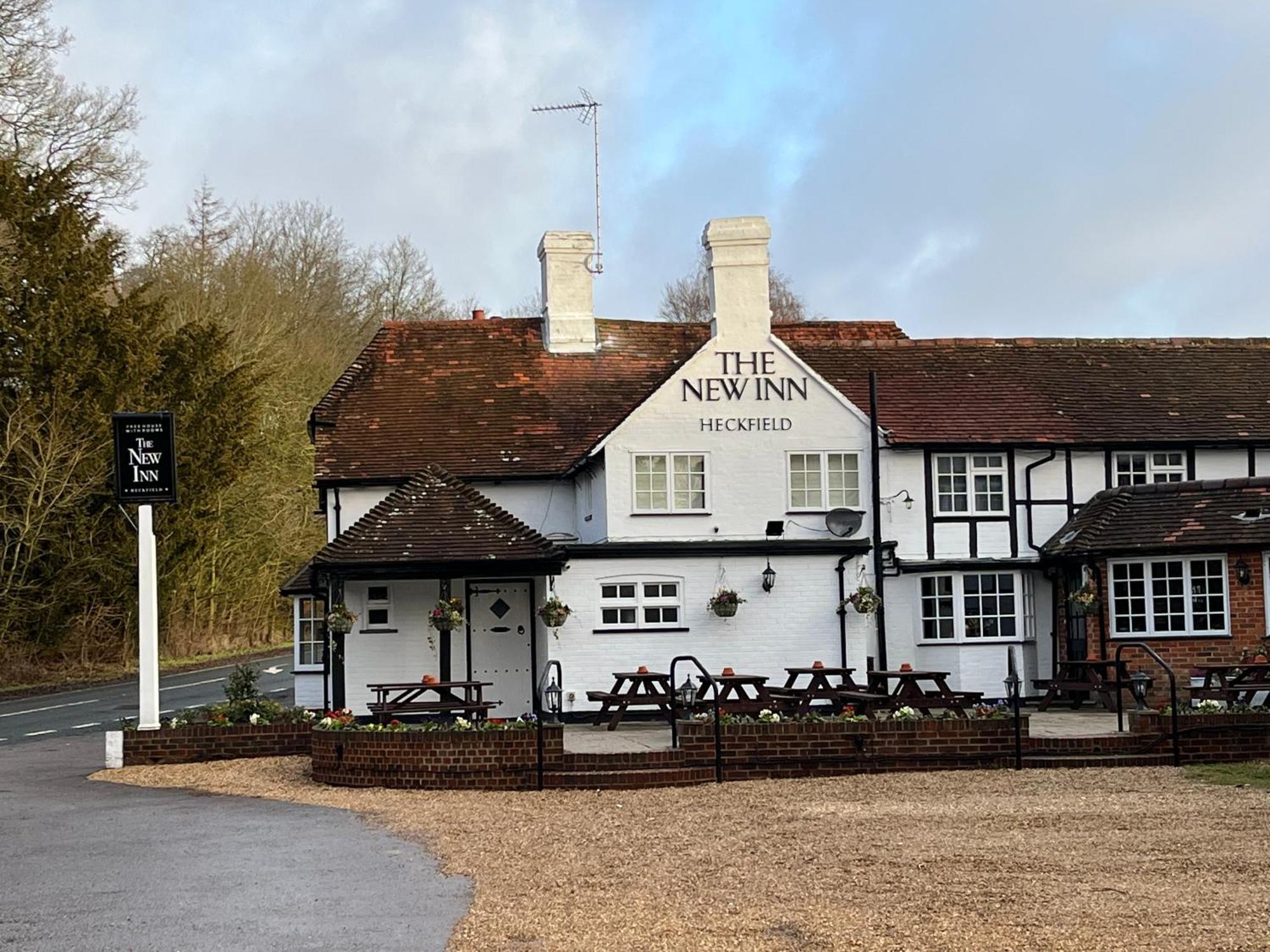 The New Inn Heckfield Hook  Exterior photo