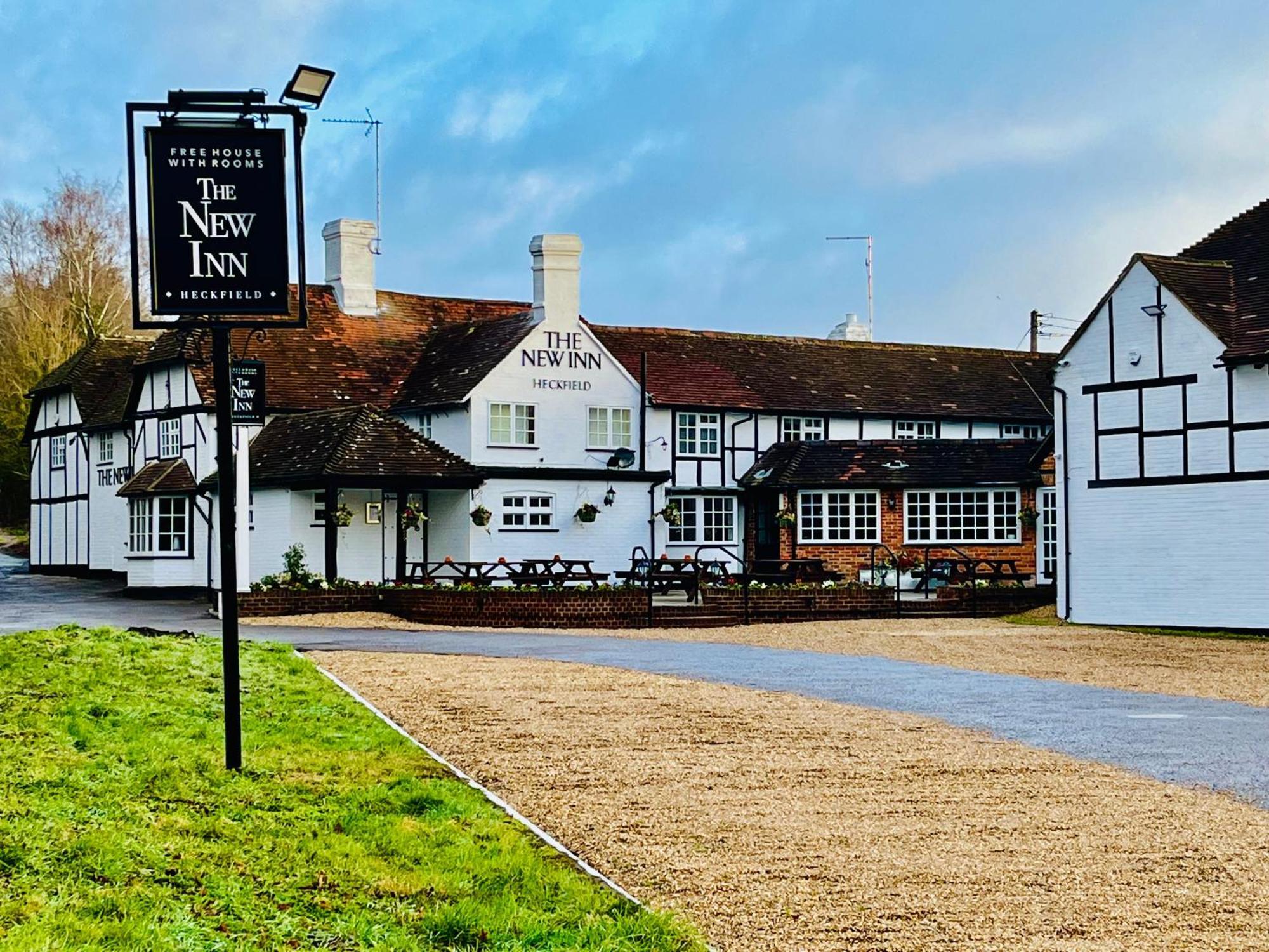 The New Inn Heckfield Hook  Exterior photo